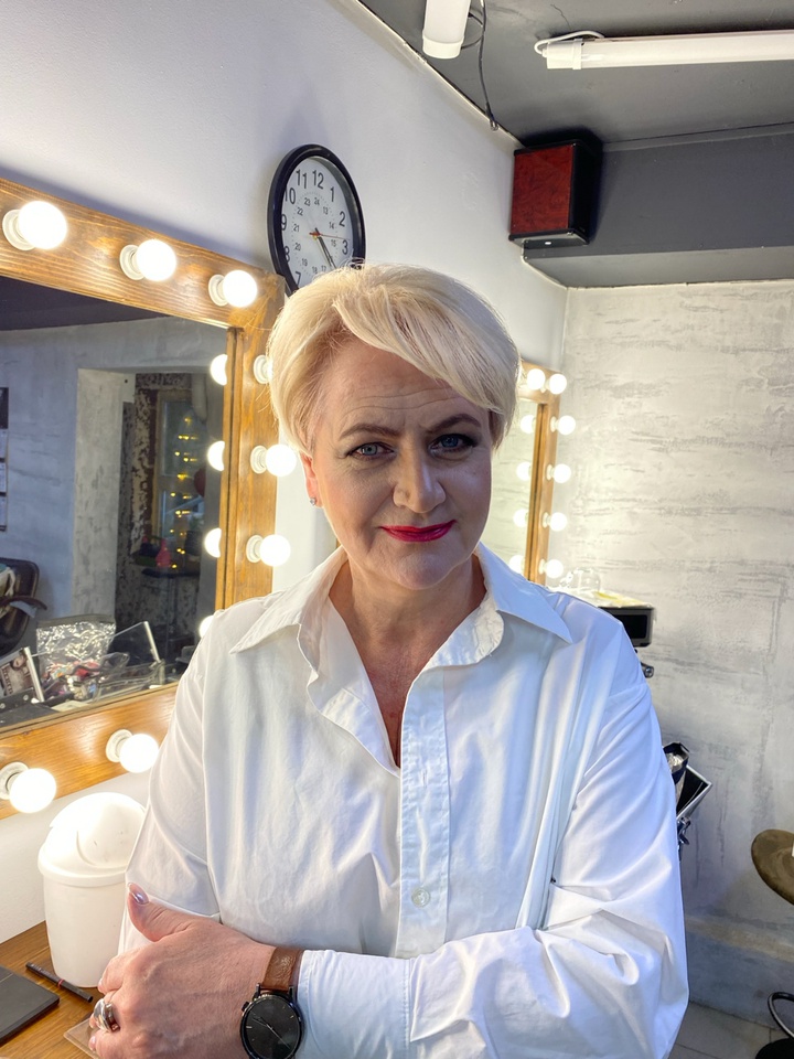 ЖЕНСКИЕ СТРИЖКИ «БРИТВОЙ»